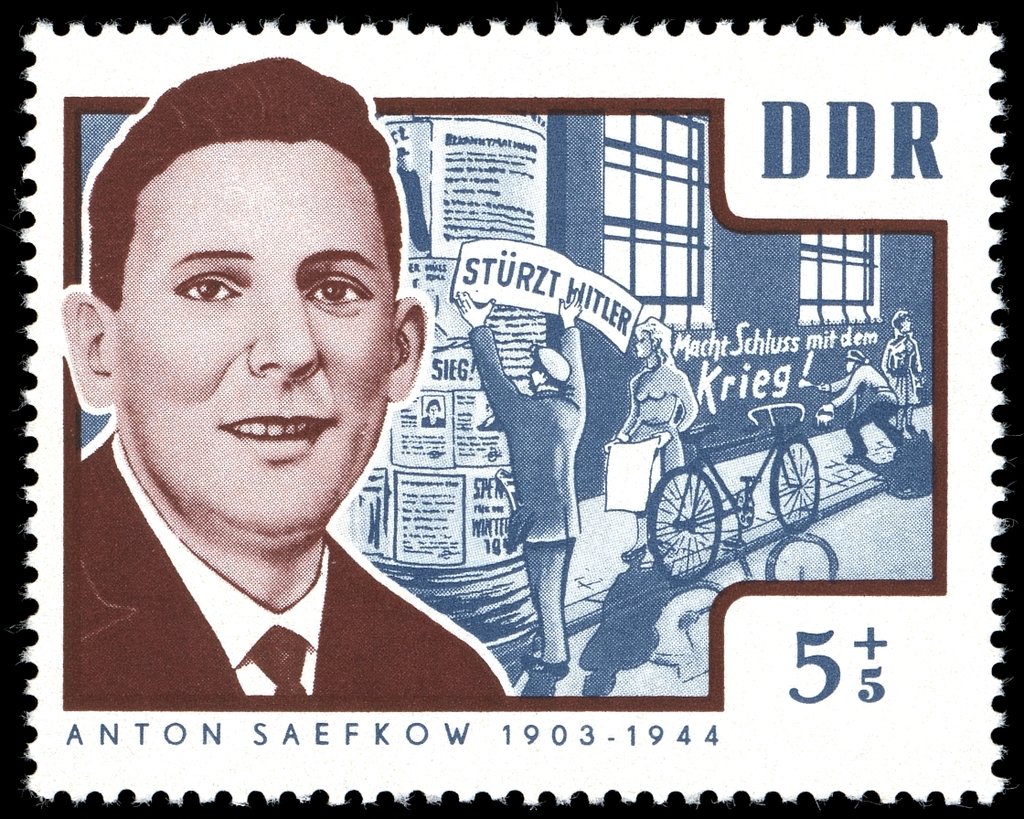 Saekow, Anton
