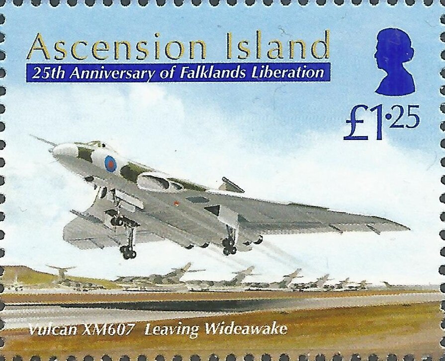Avro Vulcan XM607 Leaving Wideawake Airfield