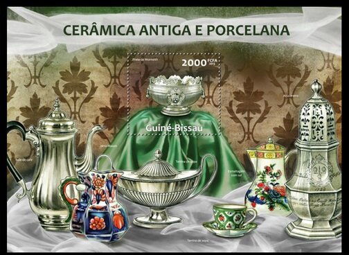 Old Ceramics and Porcelain