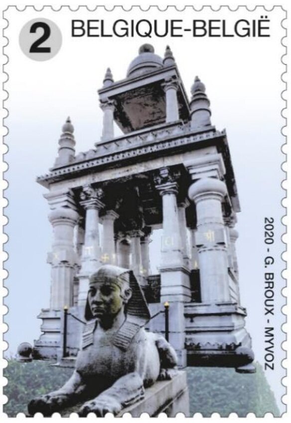 Remarkable Cemetery Sculpture - Court Saint Etienne