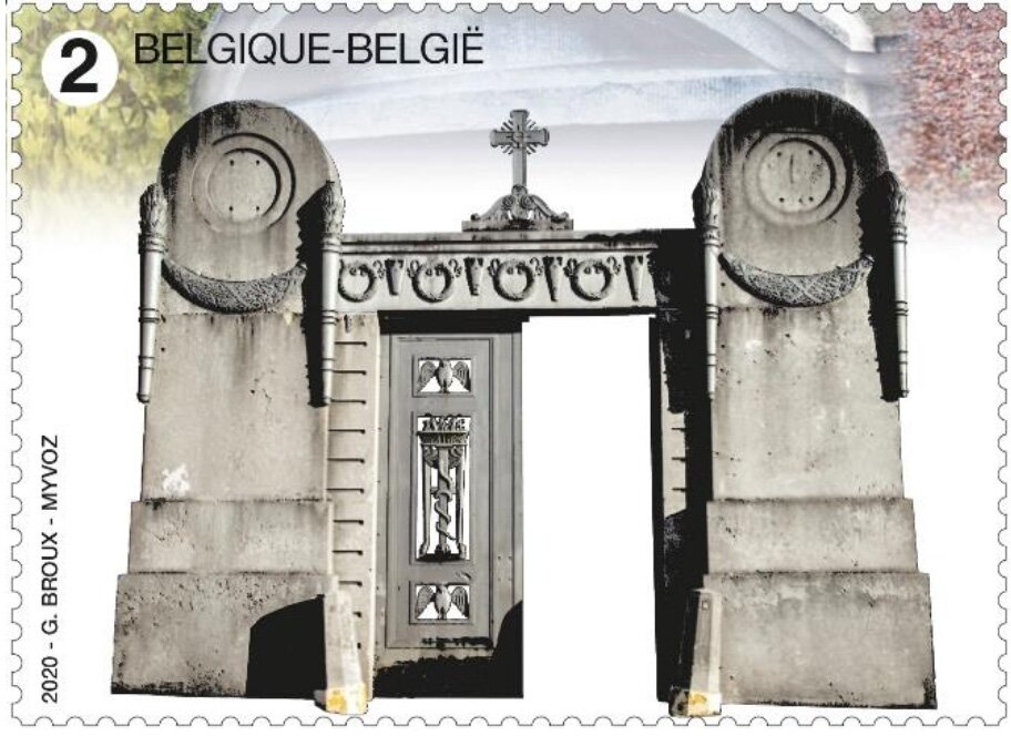 Remarkable Cemetery Sculpture - Mons
