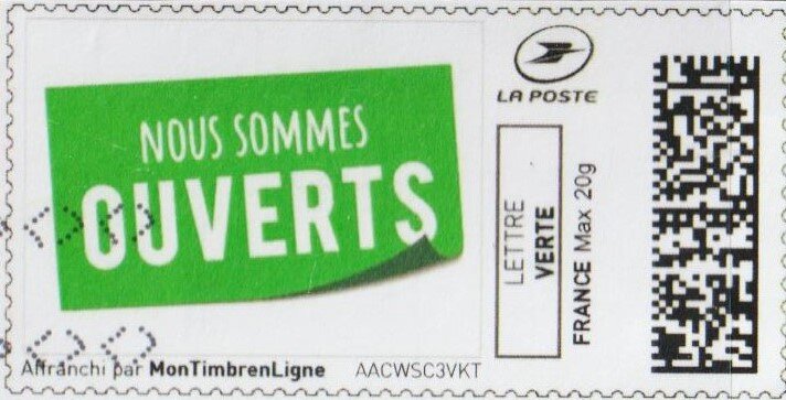 We are open. Nous sommes ouvert.